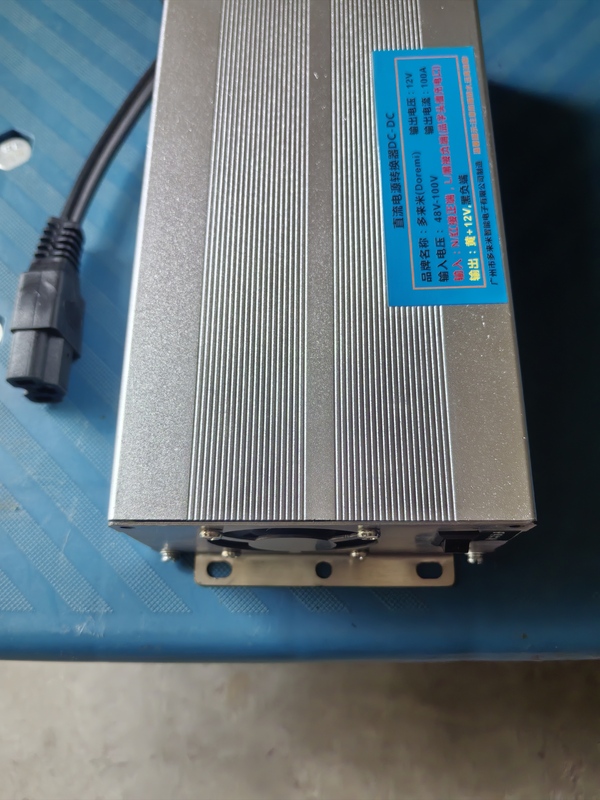 48V60V72V to 12V100A Converter with a Product Code, Size 275*106*56mm
