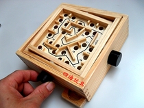 Early education Wooden childrens educational toys Screw handle walking steel ball maze exercise balance ball disc track board game