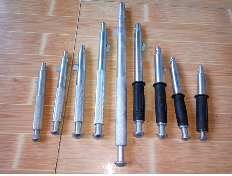 Magnetic hanging control rod sucker wrench 400KG600KG1 ton t2 ton strong magnetic handle wrench