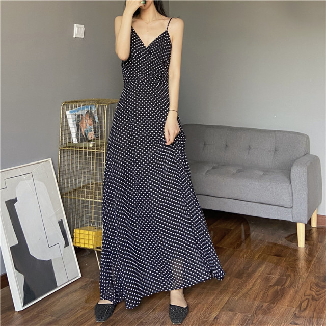 Dressing for tall people, extra-long ankle-length skirt, polka-dot chiffon long-sleeved v-neck dress