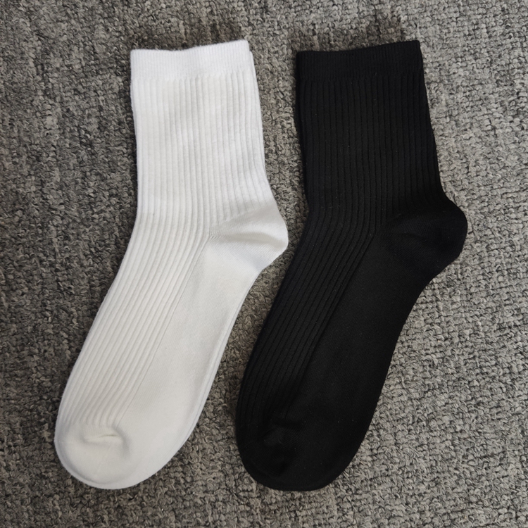 Socks for Men and Women, Suitable for All Seasons, Regular Double-Needle Mid-Tube, Pure Cotton, Black and White, Solid Color, Simple, Moisture-Wicking, Trendy for Young Students