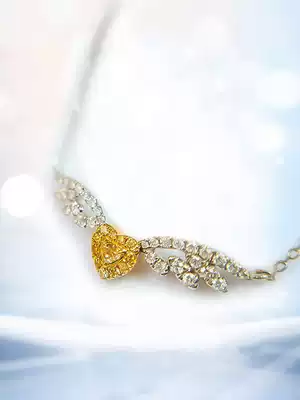 18K gold diamond necklace Yellow diamond necklace love wing pendant Yellow diamond ring inlaid clavicle chain Yellow diamond necklace customization