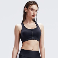 Черная спортивный бюстгальтер