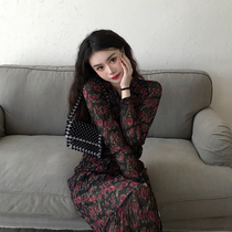 European goods temperament retro popular long all-match bottoming skirt womens 2022 spring decoration body floral high-end inner dress