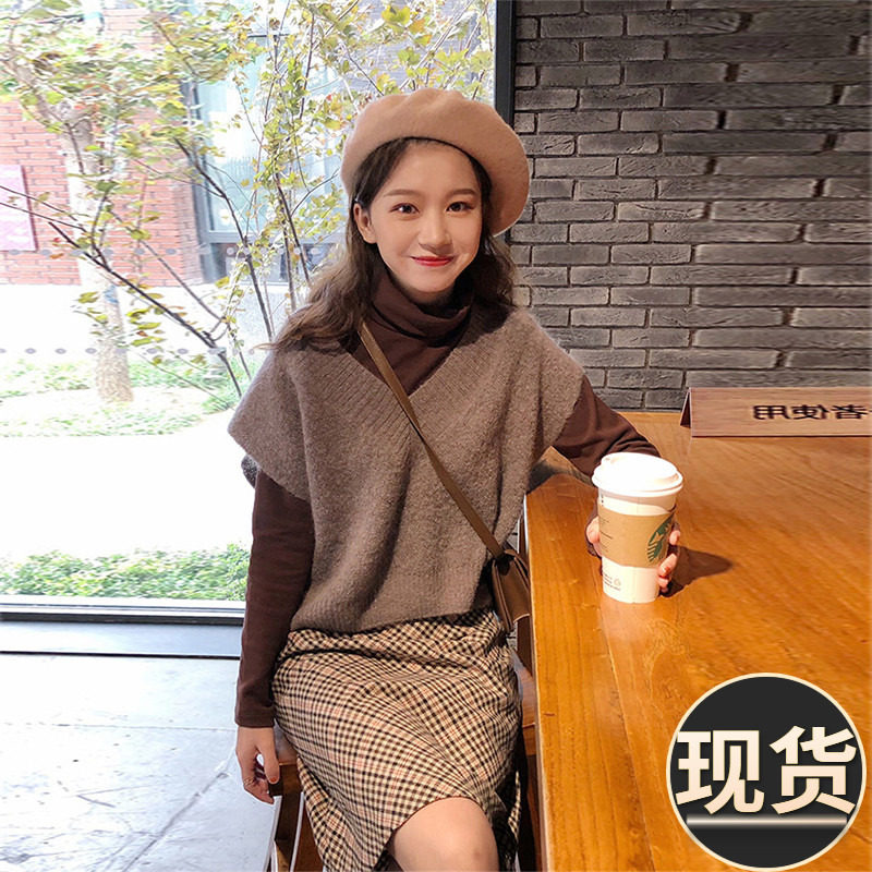 Autumn and winter Hong Kong style retro striped long-sleeved suit skirt women's hot style Internet celebrity fat sister slim sweater celebrity three-piece suit