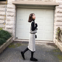 2022 new summer large size womens temperament sweater knitted suit womens plaid outer wear Hyunya all-match two-piece suit