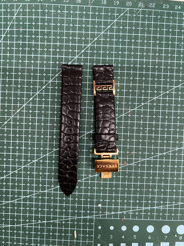 Watch Strap Adapted to Versace Watch Strap Medusa Vedv00119 Black Strap Concave and Convex Short Joint Leather