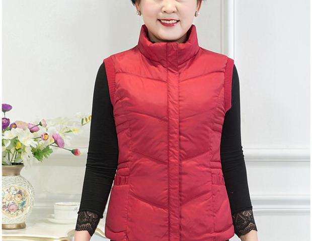 Áo bà mẹ trung niên cotton mùa đông dày ngắn đoạn 40 tuổi 50 trung thu mùa đông và mùa đông mặc áo vest cotton áo khoác kaki nữ