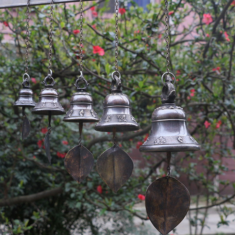 Retro bronze windbell Nepal handmade pure copper small Suzuka Minjuku temple eatery Bronze Bell Feng Shui Balcony Hanging