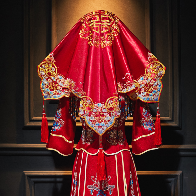 Red Coverlet New Style Wedding Veil Bridal Chinese-Style Embroidered Red Xiuhe Dress Coverlet Enlarged Wedding Veil with Dragon and Phoenix