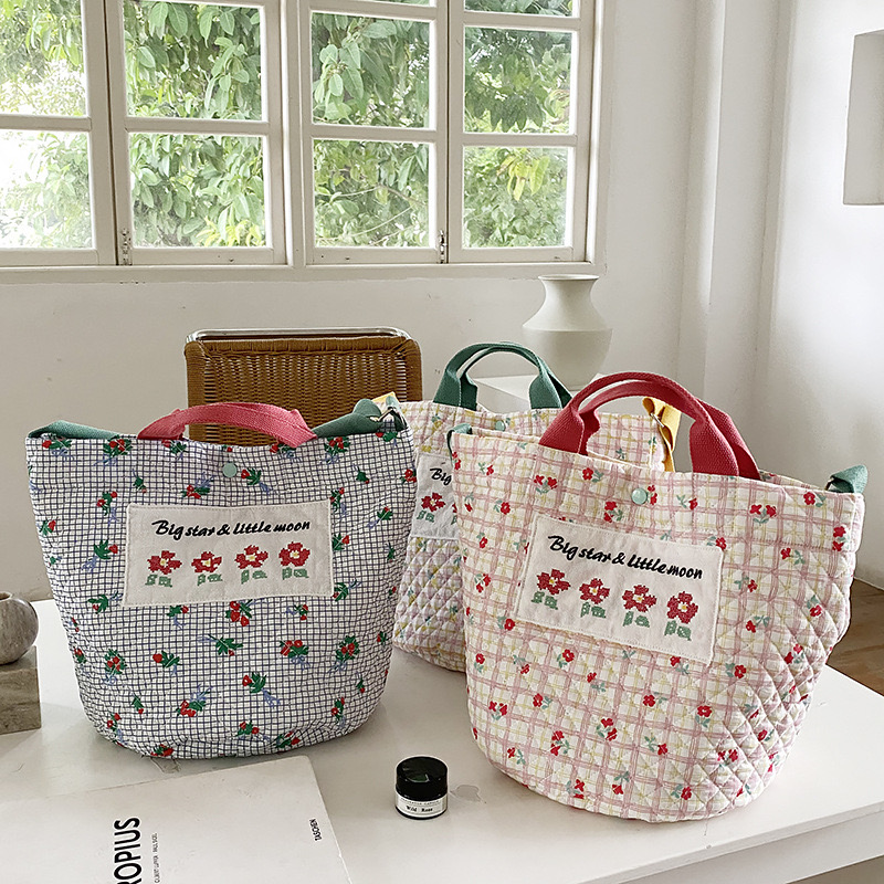 Export Korea small piece plate mommy bag bag large capacity fashion single shoulder bag bag outsourced mother and baby bag