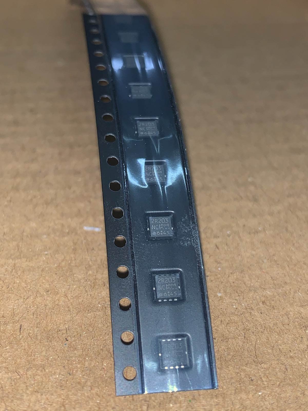 TPN2R203NC N-channel MOS tube Current 100A Voltage 30V