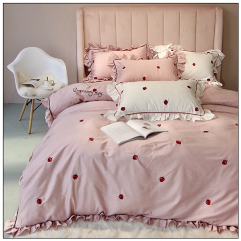 Công chúa phong cách 60 bông dài chủ yếu cotton bốn mảnh cotton cô gái trái tim trần truồng ngủ lưới đỏ chăn bao gồm giường - Bộ đồ giường bốn mảnh bộ chăn ga gối