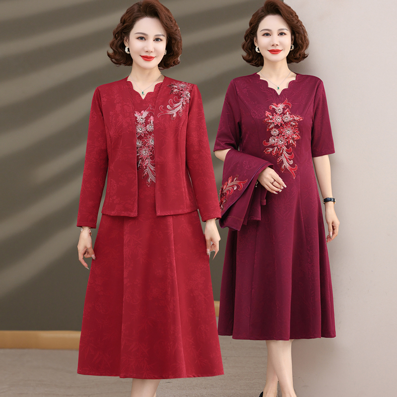 Middle-Aged and Elderly Women's Spring and Summer Wedding Banquet Dress, Plus-Size Two-Piece Skirt Set, New Dress for Chubby Mothers, Wedding Attire for Women