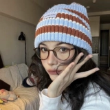 Xiaohongshu - та же самая холодная цветовая стаканы чая.