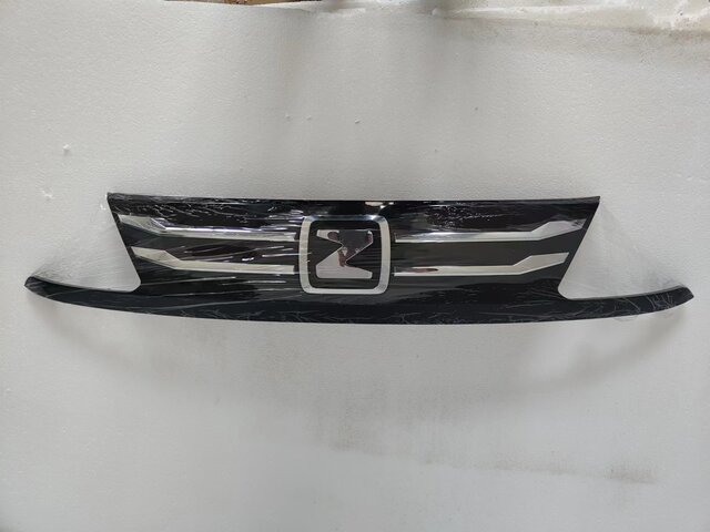 Applicable to Zotye Zhongtai E200 Original Front Grille Charging Port Cover Assembly E200 Front Bumper Grille