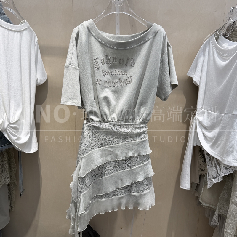 European Genuine Product 2026Zc Summer Design with Asymmetrical Neckline, Lace Patchwork, Ruffled Hem, Waist-Cinching, Slimming, Stylish T-Shirt Dress