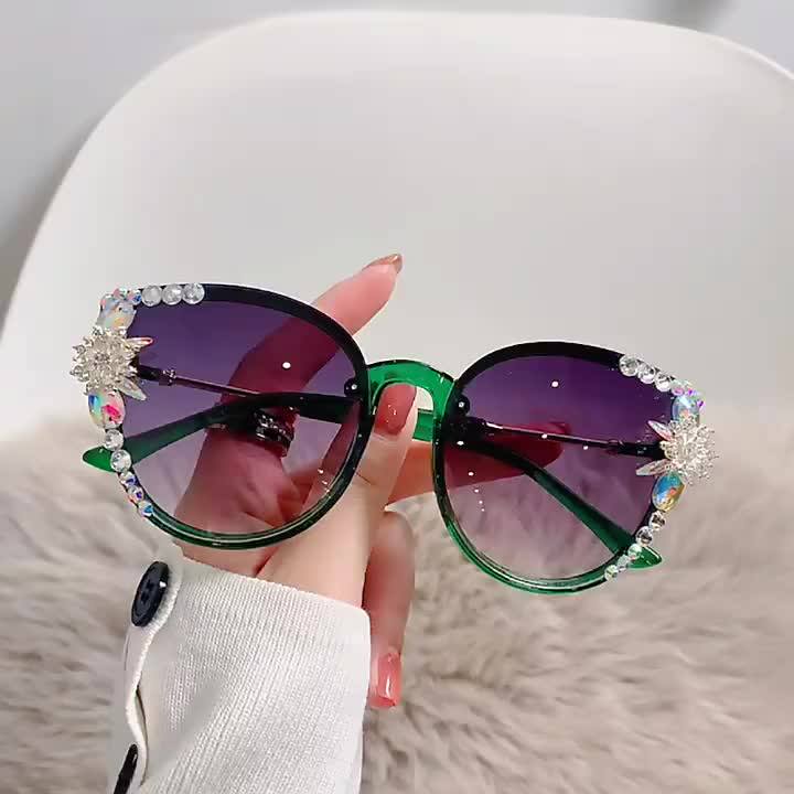 Gafas De Sol De Ojo De Gato Brillantes Para Mujer,Lentes De Sol Diamantes Ultravioleta,Montura Grande,Con Diamantes Imitación - Buy Ojo De Gato Gafas De Sol De Diamantes,Diamantes De Imitación