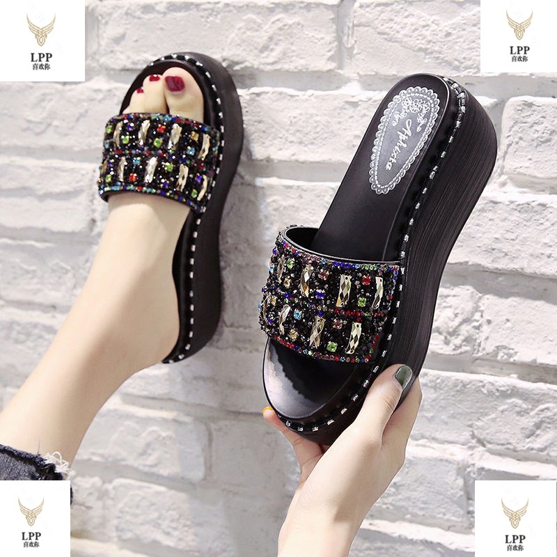 Slippers ladies outer wear 2020 summer new fashion thick bottom all-match rhinestone wedge heel net red sandals ins tide shoes