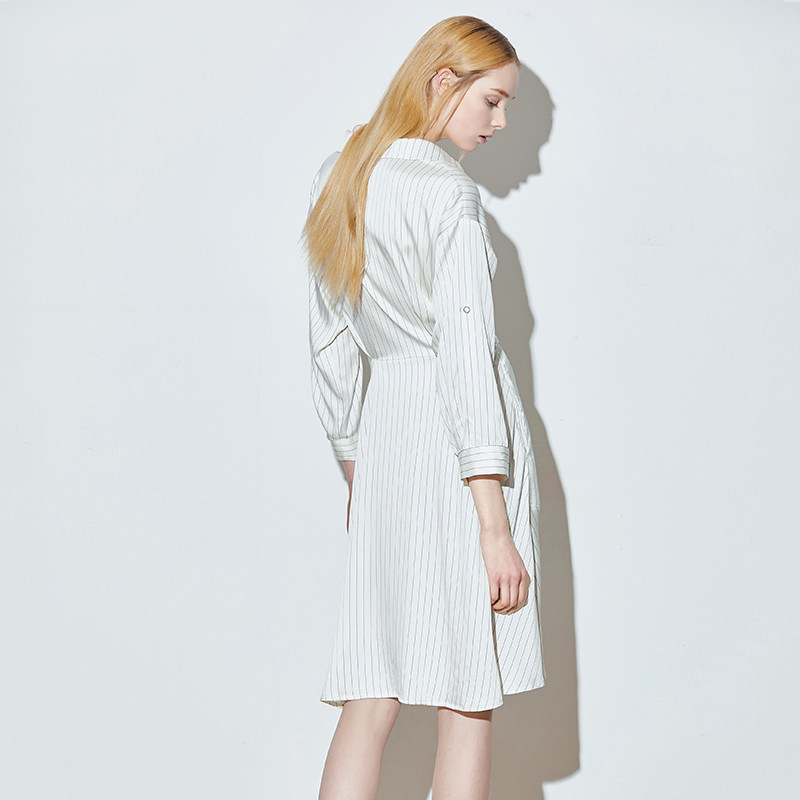 COCOCOZI V领真丝混纺 条纹连衣裙 天猫优惠券折后￥599包邮（￥699-100）