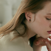 PN painless earrings earrings earrings female French cold air advanced sense retro port flavor ear bone can earrings