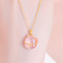 Yicai Ni foot gold inlaid with hibiscus stone lucky cat pendant women necklace pendant gold pendant new product to send girlfriend