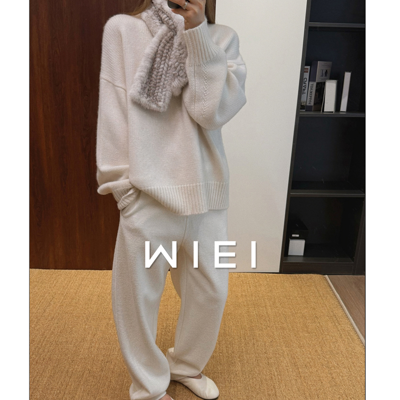 Rongrong Wiei * Life Sweater* Consinee 100% Cashmere Lazy and Relaxed Knitted Sweater W25309092 Rongrong Wiei * Life Sweater* Consinee 100% Cashmere Lazy and Relaxed Knitted Sweater W25309092