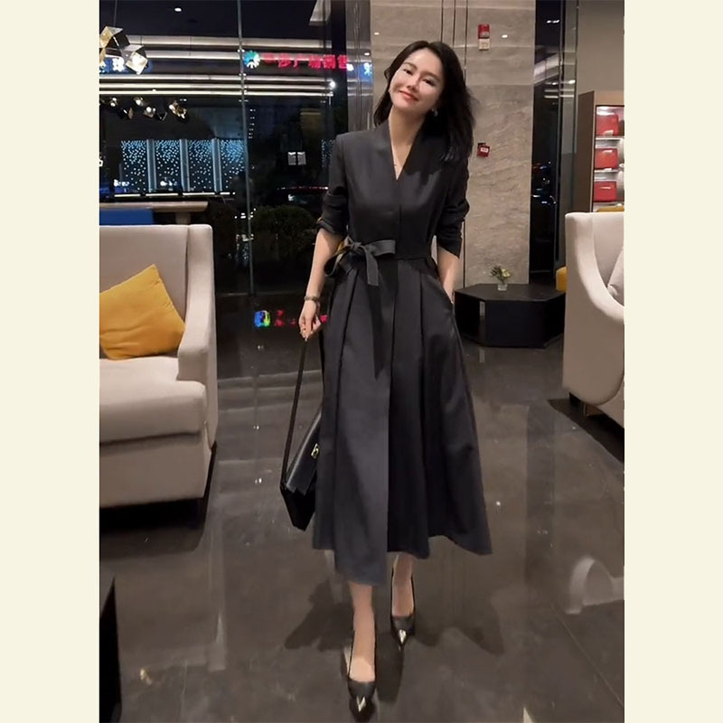 Summer Powerful Goddess Style French Elegant Long Dress with a High-End Feel, Black Suit Dress for the Hall
