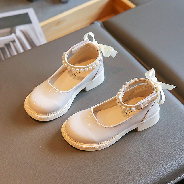 Xiaoxiangfeng girls' leather shoes spring and autumn new 2023 children's foreign style princess shoes little girl soft sole shoes white summer