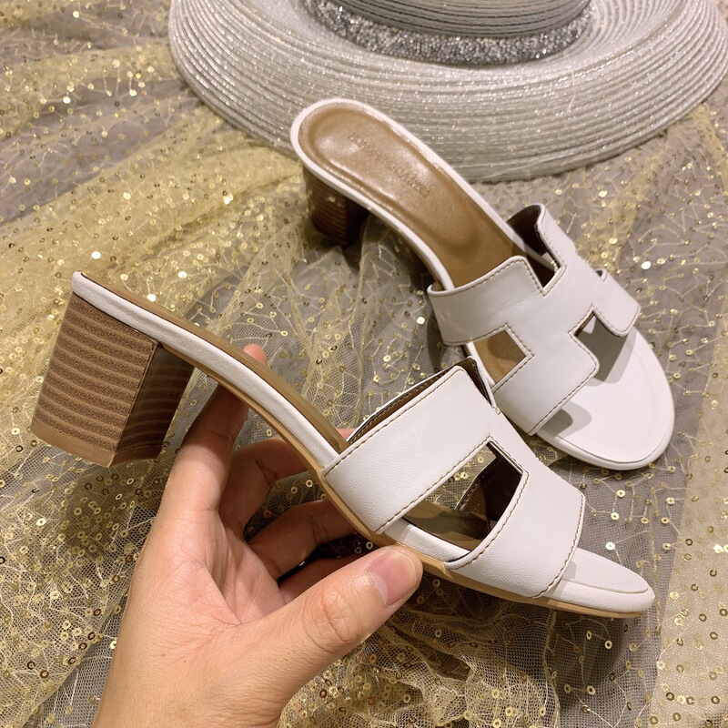 Chen Xiaoshen~ High-Heeled Slippers 2026 New Model Women's Summer Fashion Outdoor Wear Chunky Heel Mid-Heel Small Size Sandals Chen Xiaoshen~ High-Heeled Slippers 2026 New Model Women's Summer Fashion Outdoor Wear Chunky Heel Mid-Heel Small Size Sandals