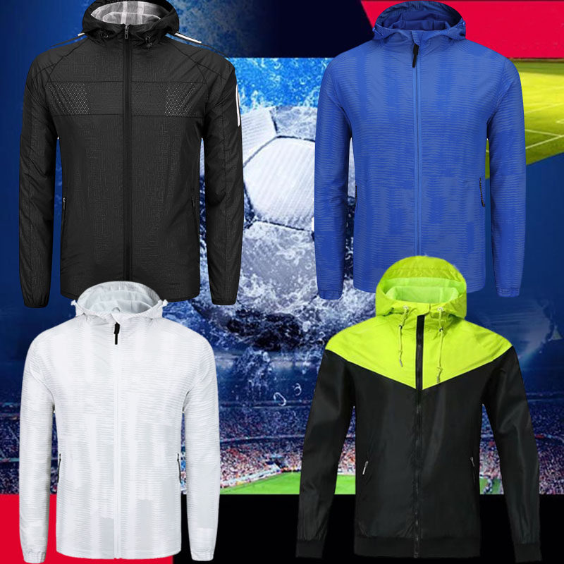 Football windbreaker hooded jacket coat windproof autumn and winter long-sleeved thick cotton T training clothes rain coat