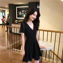 2021 Temperament Herben Little Black Dress Tight Fit Out V Collar Sexy faw-style womens cashied waistcoat Dress Woman Summer