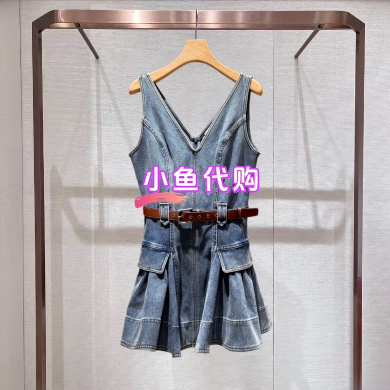 2026 Summer New Retro Style V-Neck Spliced Belt A-Line Washed Denim Vest Dress for Women Xsj3L02D