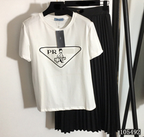 P family spring summer new set three-dimensional letter printing loose short sleeve T-shirt triangle logo high waist pleated skirt