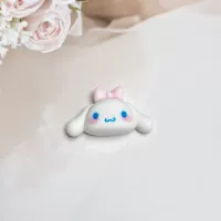 Сплошная большая голова собаки уха