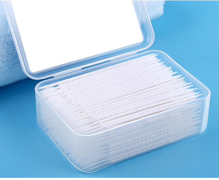 1 case of small deer Mama toothpicks 300 Fitted Portable Tooth Stitch Brush Fine Soft eco-friendly disposable plastic toothpicks