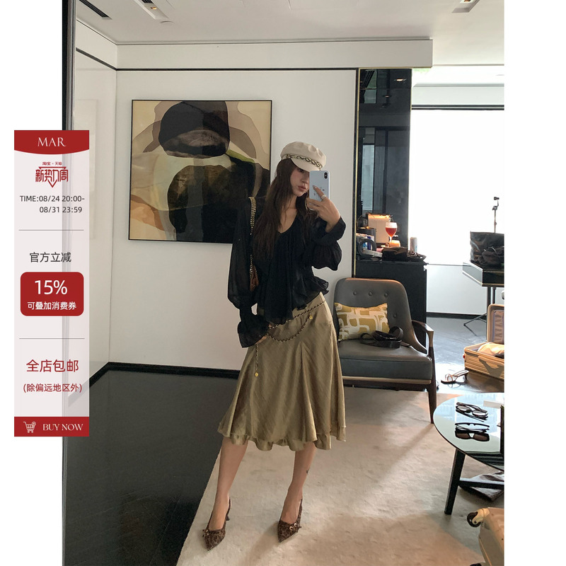 Mar Black Ruffled V-Neck Pleated Shirt for Women, Long Sleeve, Early Autumn New Style, Loose and Flowy Design Top
