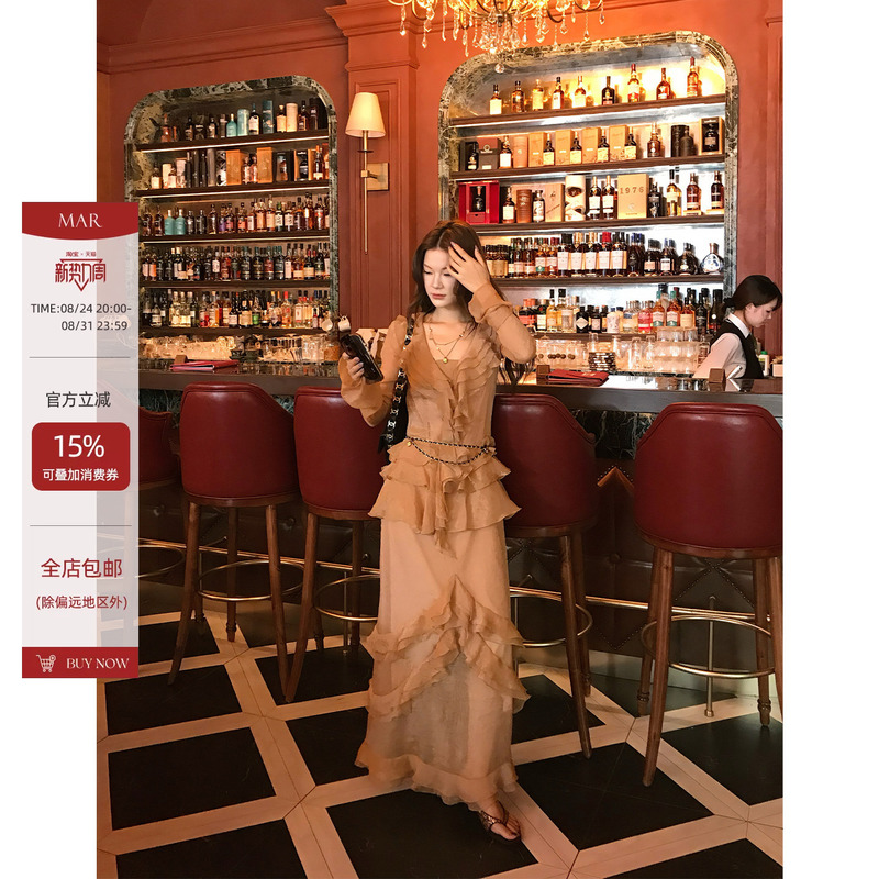 Mar Niche Design Fine Shimmer Texture Ruffle Dress Women's Long Sleeve Slim Fit Layered Skirt Long Dress Mar Niche Design Fine Shimmer Texture Ruffle Dress Women's Long Sleeve Slim Fit Layered Skirt Long Dress
