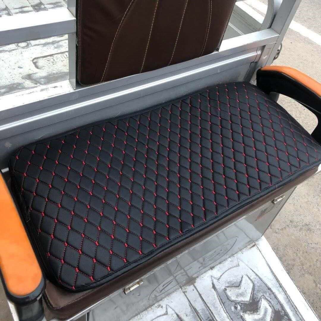 Three-wheeler cushion cover seat cover electric car Four seasons universal waterproof electric cushion winter seat fart cushion electric thickened