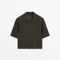 Коричневый