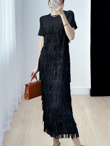 Issey Miyake Three House Life Folding Dress 2024 Лето лето с коротким рукавом многослойный пролив Длинная юбка