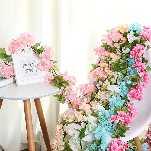 INS Flower Bar Vine Моделирование вишневой вишневой вишней виноград