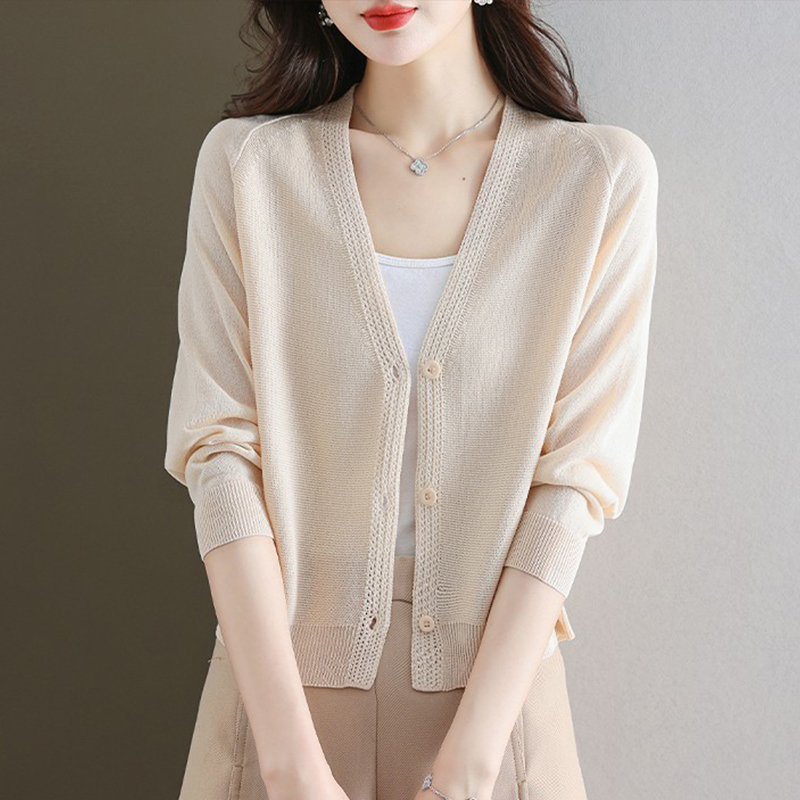 Ice Silk Knitted Cardigan, Thin Style for Women, Summer Air-Conditioning Shirt, Loose Fit, Slimming, Can Be Paired with a Slip Dress, Sun Protection Shawl Jacket Ice Silk Knitted Cardigan, Thin Style for Women, Summer Air-Conditioning Shirt, Loose Fit, Slimming, Can Be Paired with a Slip Dress, Sun Protection Shawl Jacket