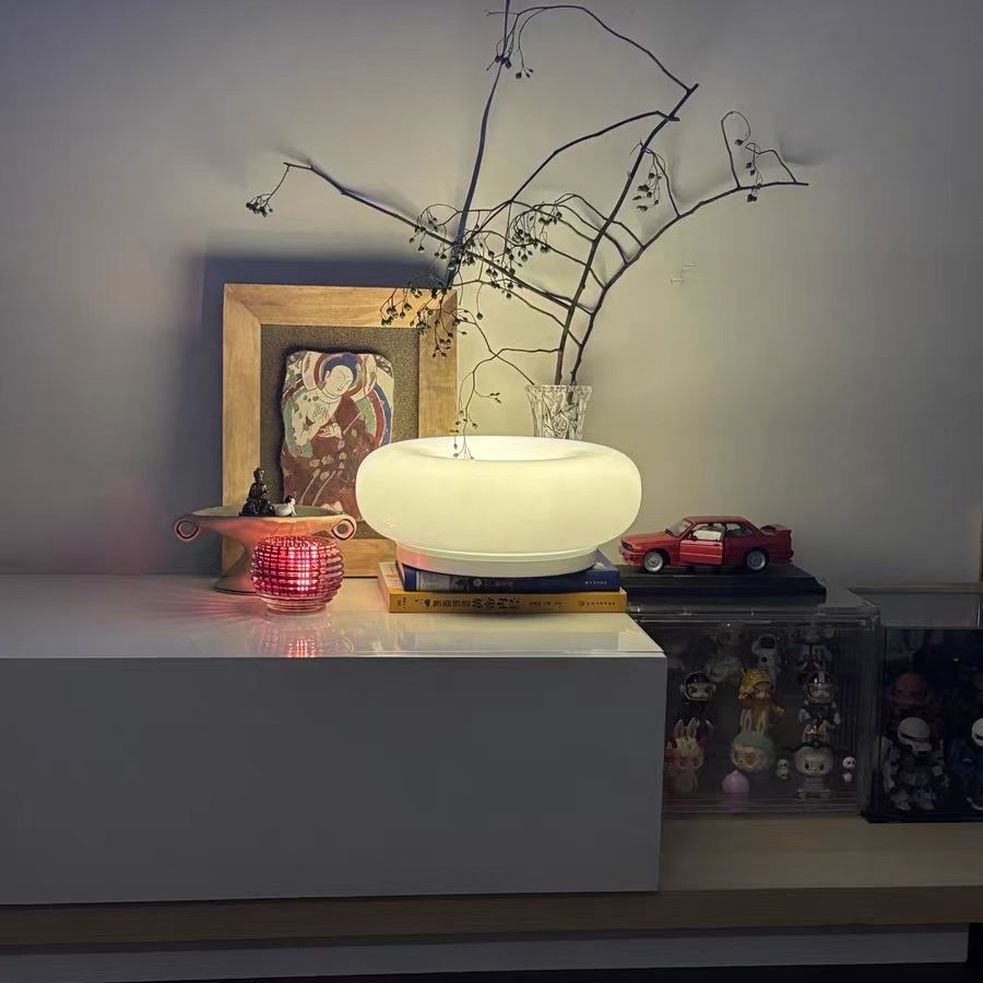网红中古INS风旺布利甜甜圈壁灯，卧室触摸橘色包豪斯床头灯，点亮你的氛围灯新潮流！