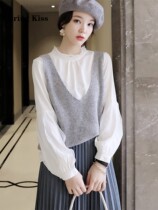 Caring Kiss temperament Mulber pearl decorated with thin retro lanterns sleeved snow spinning shirt black and white