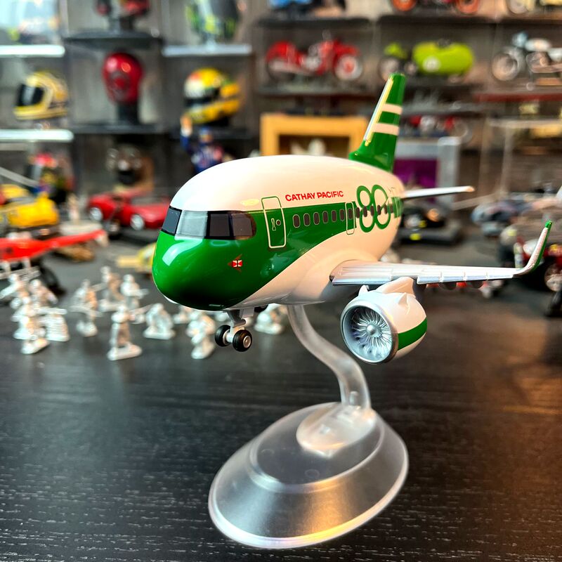 Cartoon Airplane Q Version Plastic Passenger Plane Airbus A321Neo Cathay Pacific Simple Assembly Model Ornament