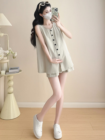 韩版孕妇装夏装背心套装2025新款纯色大方无袖上衣阔腿短裤两件套