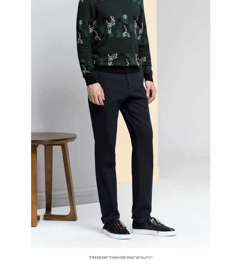 Áo len nam cổ tròn có cổ áo len có cổ áo len đan đơn giản Jacquard dài tay áo len - Kéo qua áo vest nam
