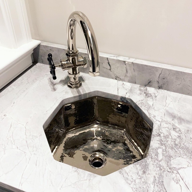 Stainless Steel Washbasin, Brass Undermount Washbasin, Countertop Octagonal Basin, Island Sink, Same Model as the Grand Hyatt Hong Kong Stainless Steel Washbasin, Brass Undermount Washbasin, Countertop Octagonal Basin, Island Sink, Same Model as the Grand Hyatt Hong Kong