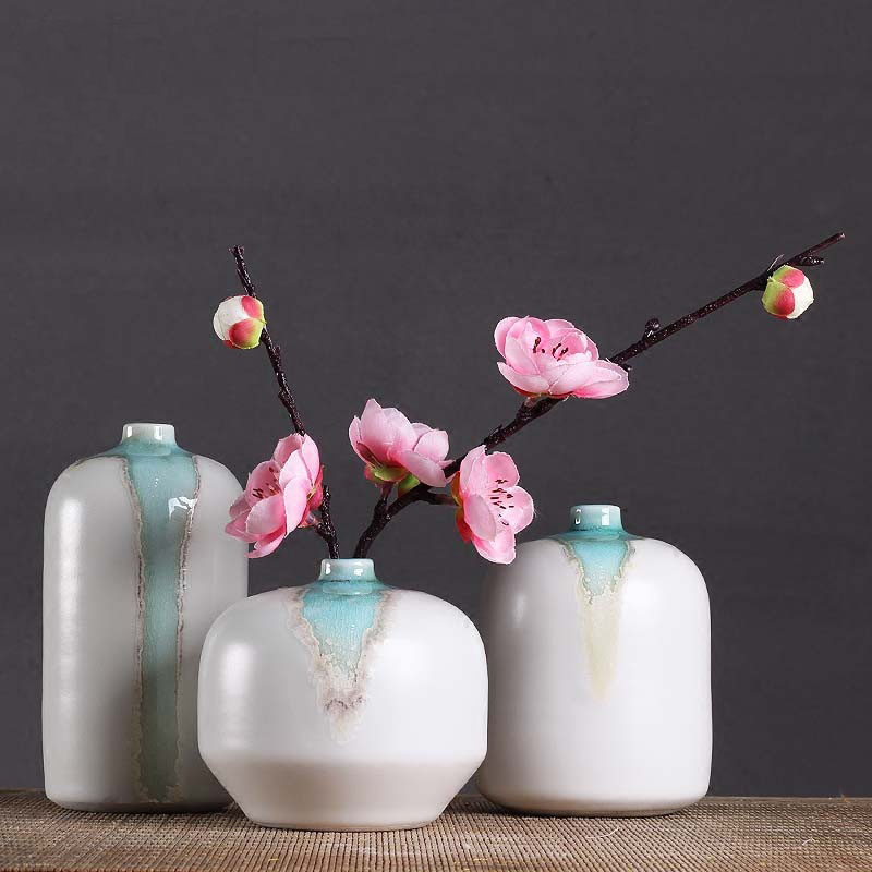 Jingdezhen new Chinese modern simple ceramic vase set of three living room tea table study soft home accessories